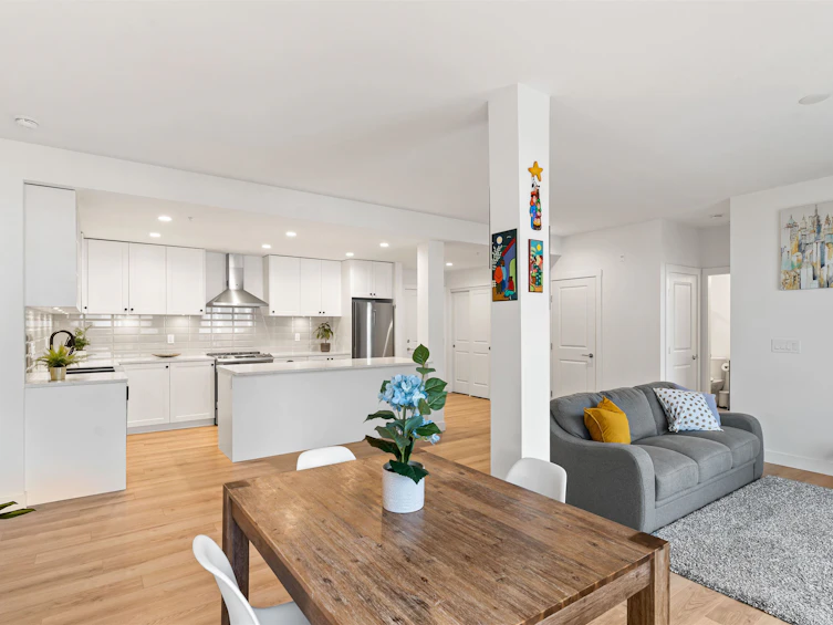 A213-20487 65 Avenue, Langley, BC, V2Y 3K5