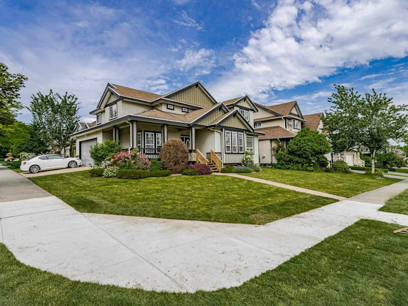 6309 166th Street, Surrey BC V3S 0W2