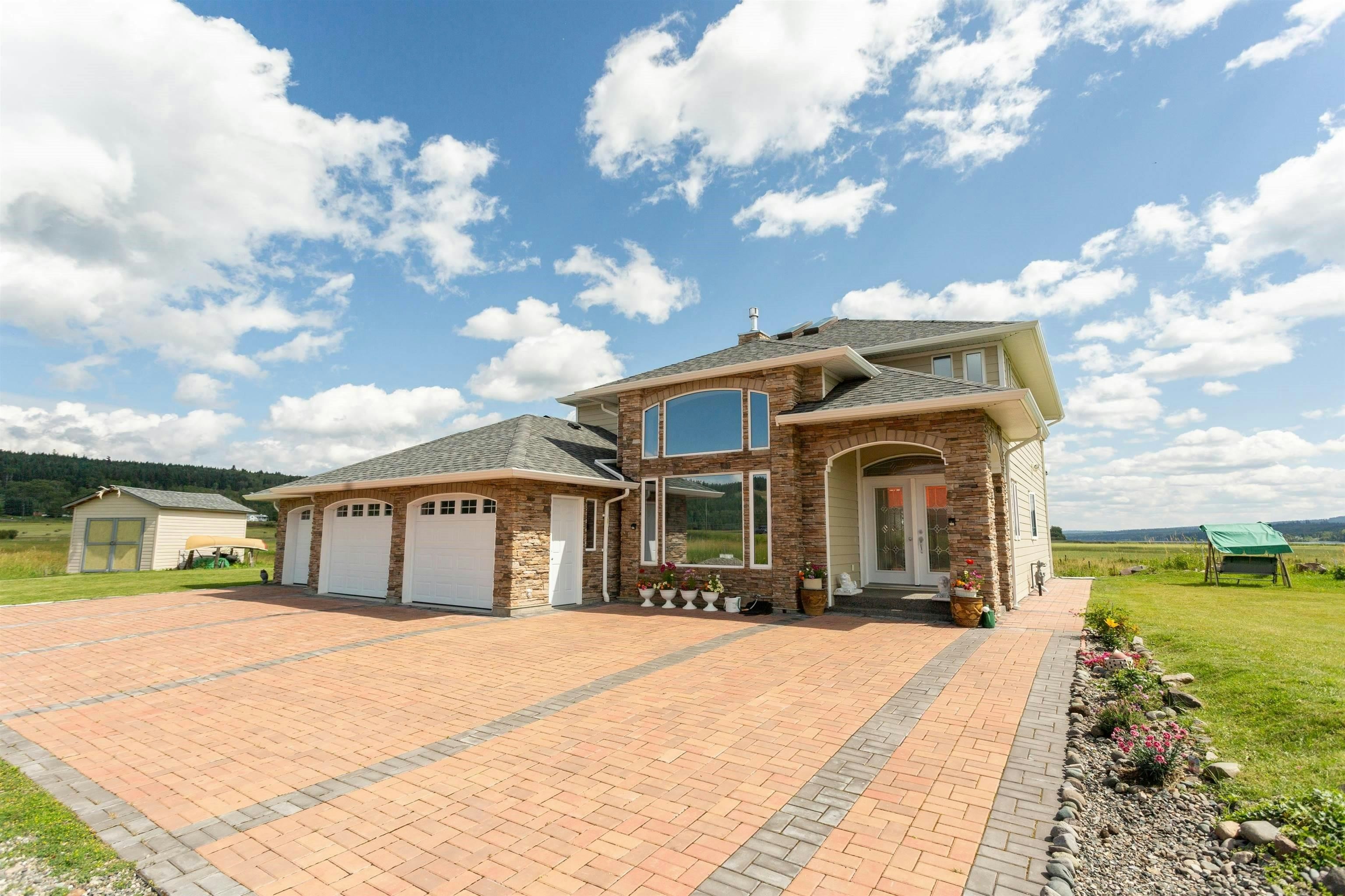 6013 Horse Lake Road, 100 Mile House, BC, V0K 2E3