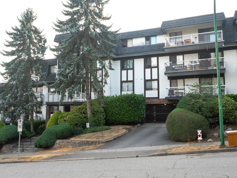 304 - 371 Ellesmere Avenue, Burnaby BC V5B 3T1