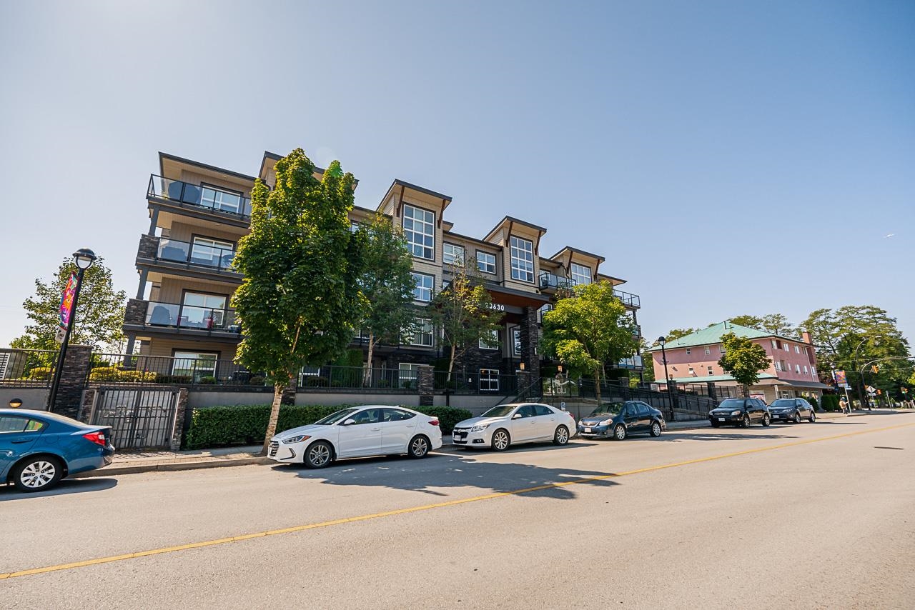 405-20630 Douglas Crescent, Langley, BC, V3A 4B8