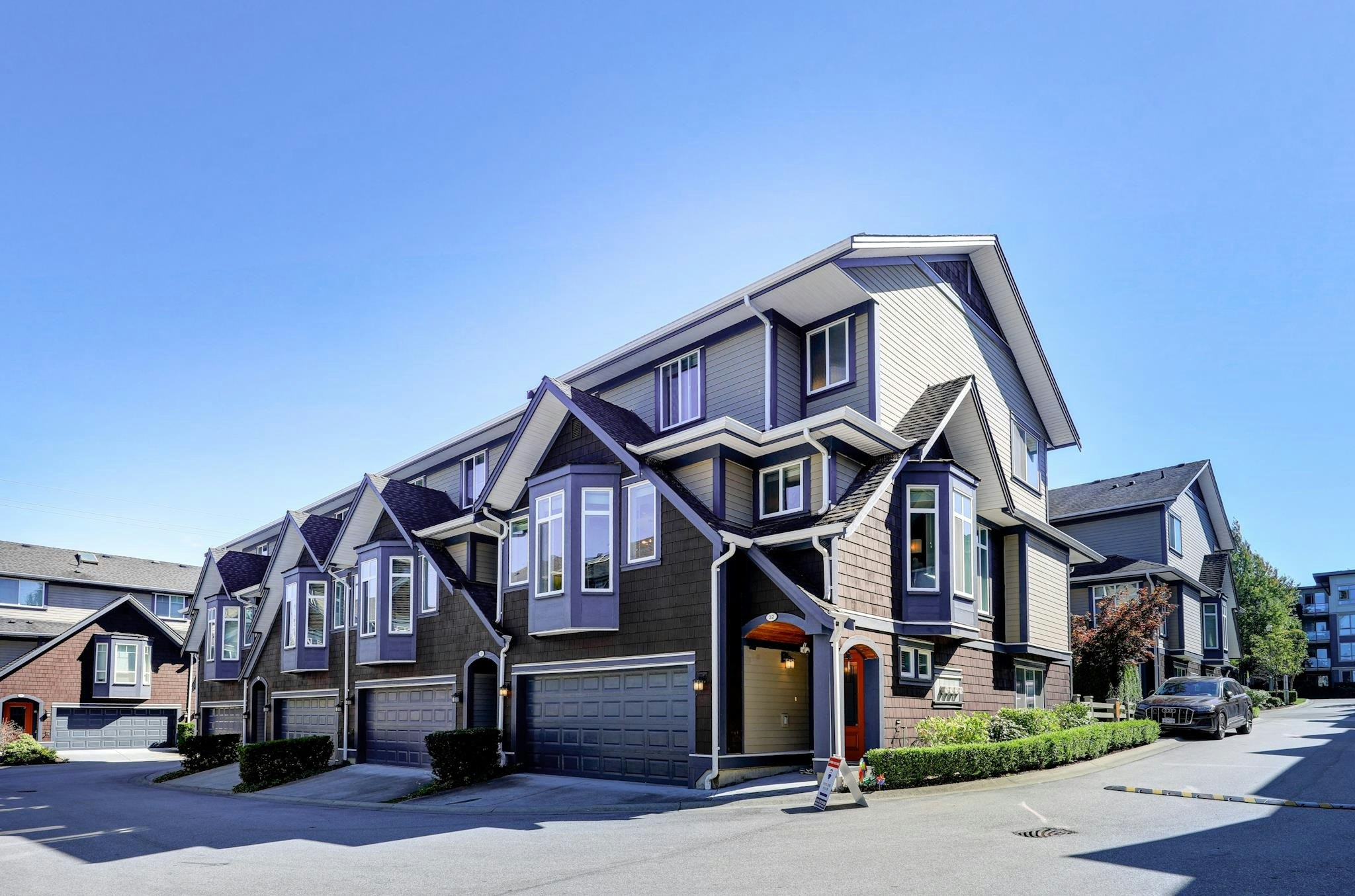 32-15977 26 Avenue, Surrey, BC, V3Z 2W7