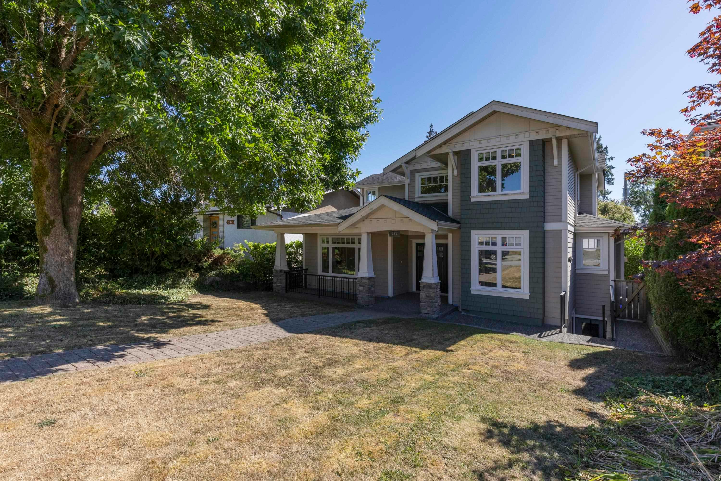 733 E 12th Street, North Vancouver, BC, V7L 2K8