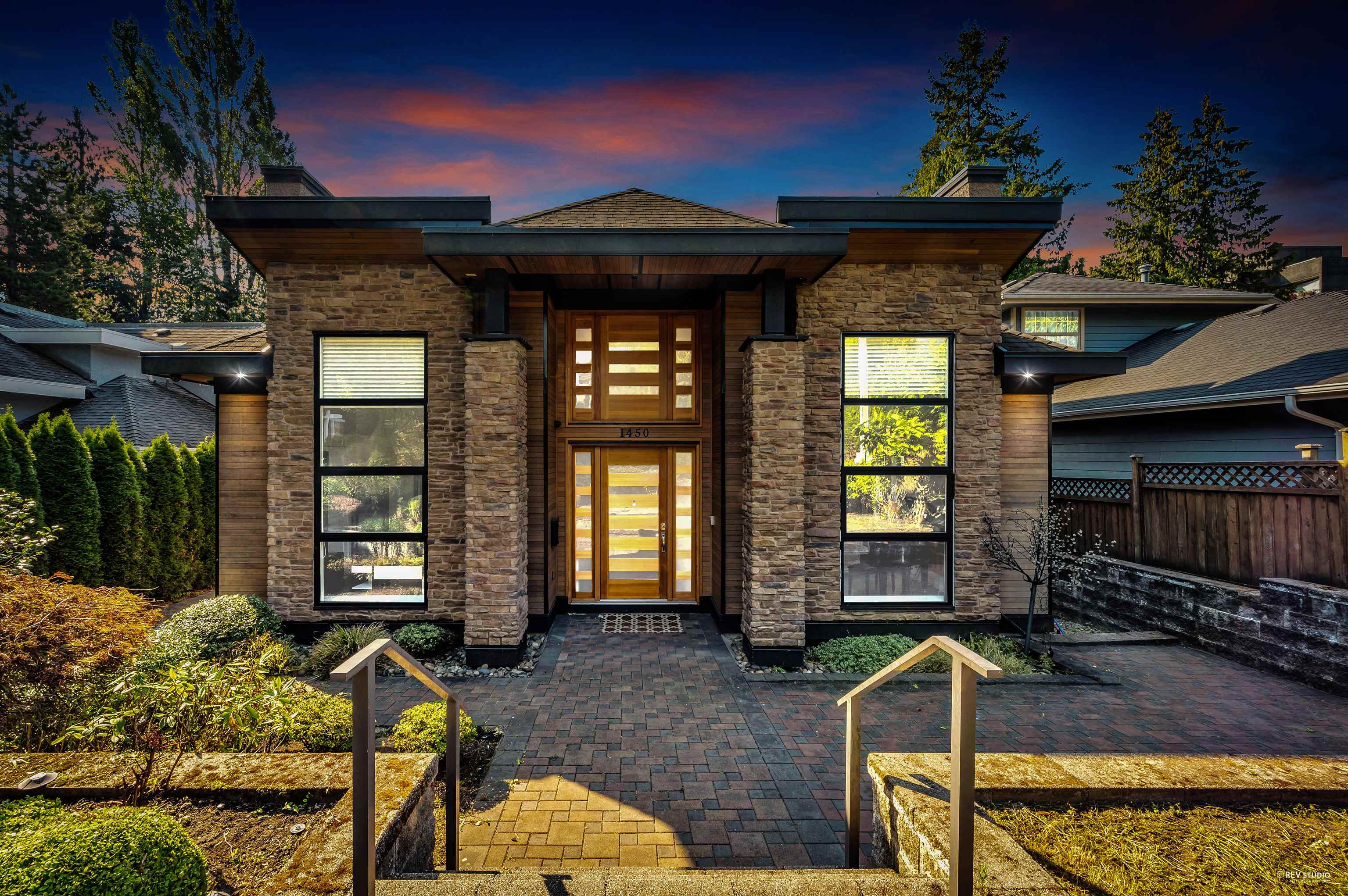 1450 Fulton Avenue, West Vancouver, BC, V7T 1P1
