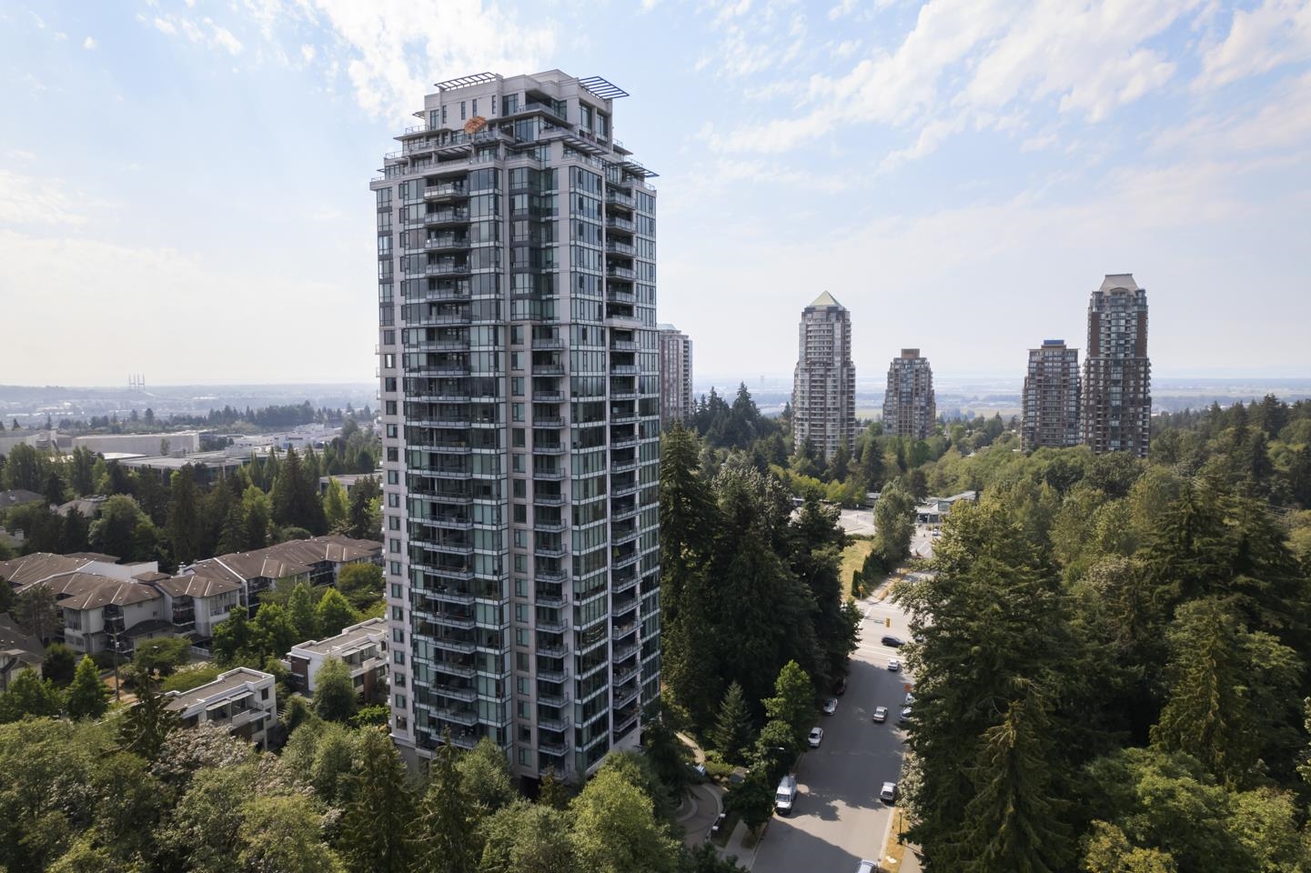 305-7088 18th Avenue, Burnaby, BC, V3N 0A2