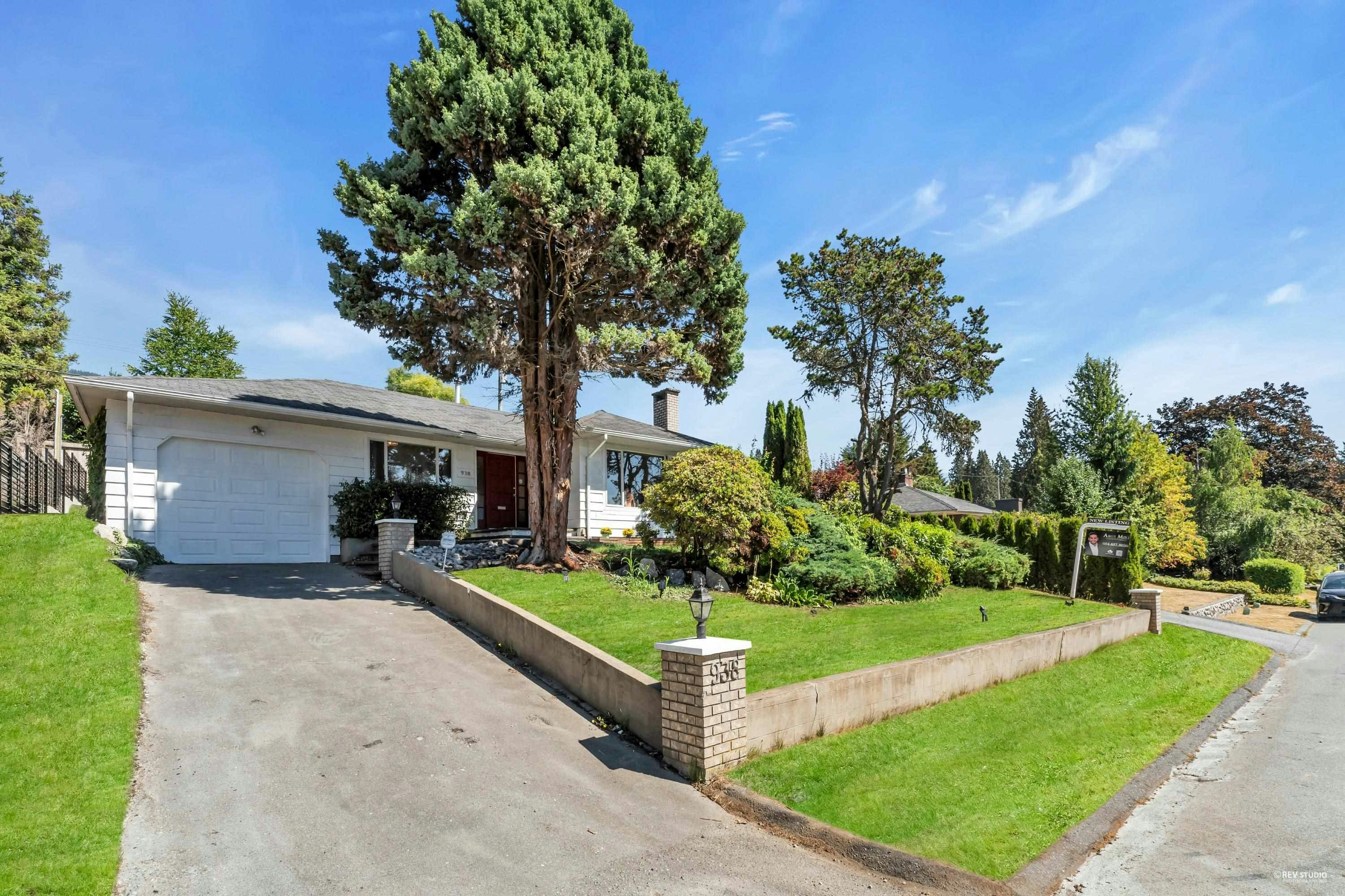 938 Leovista Avenue, North Vancouver, BC, V7R 1R2