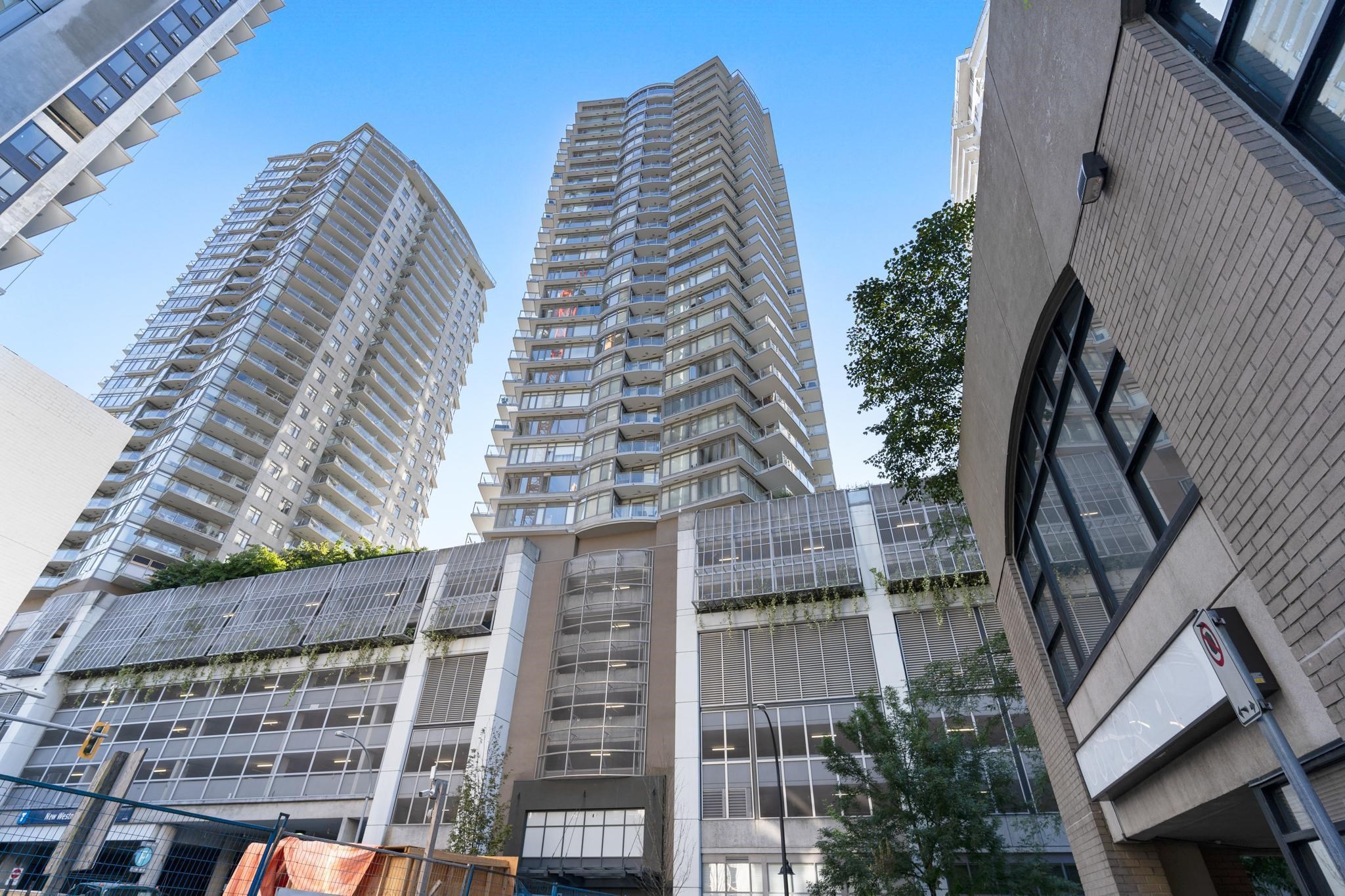 PH5-892 Carnarvon Street, New Westminster, BC, V3M 0C3
