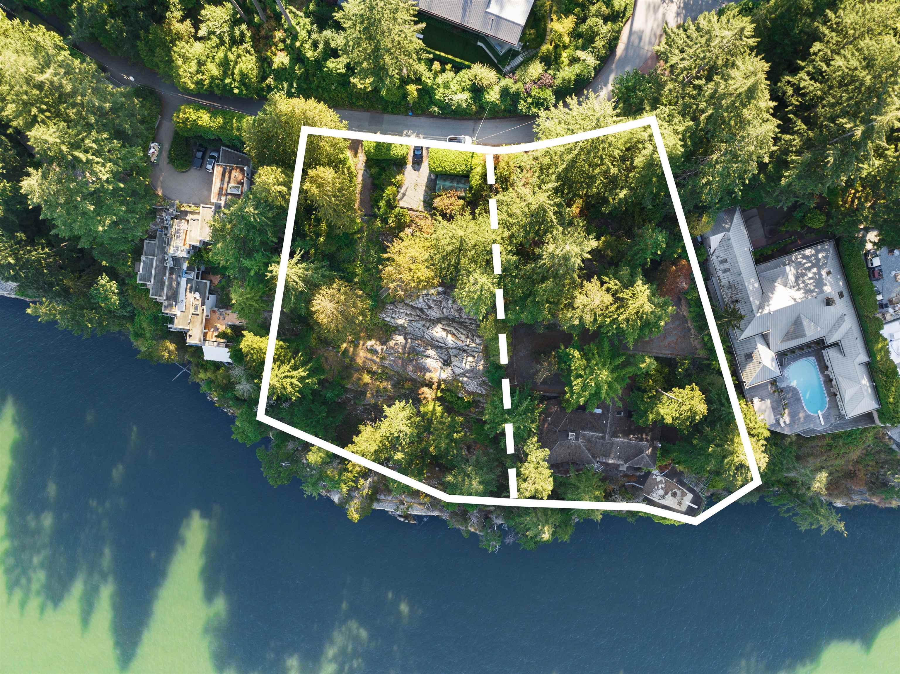 6245 Taylor Drive, West Vancouver, BC, V7W 1Y8