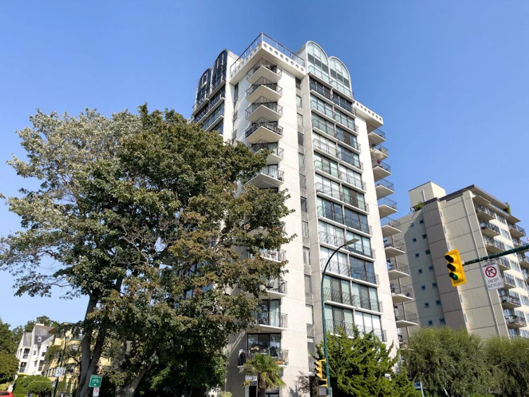 1203-1575 Beach Avenue, Vancouver, BC, V6G 1Y5
