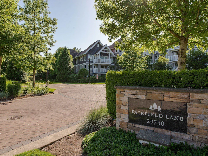 411 - 20750 Duncan Way, Langley BC V3A 9J6