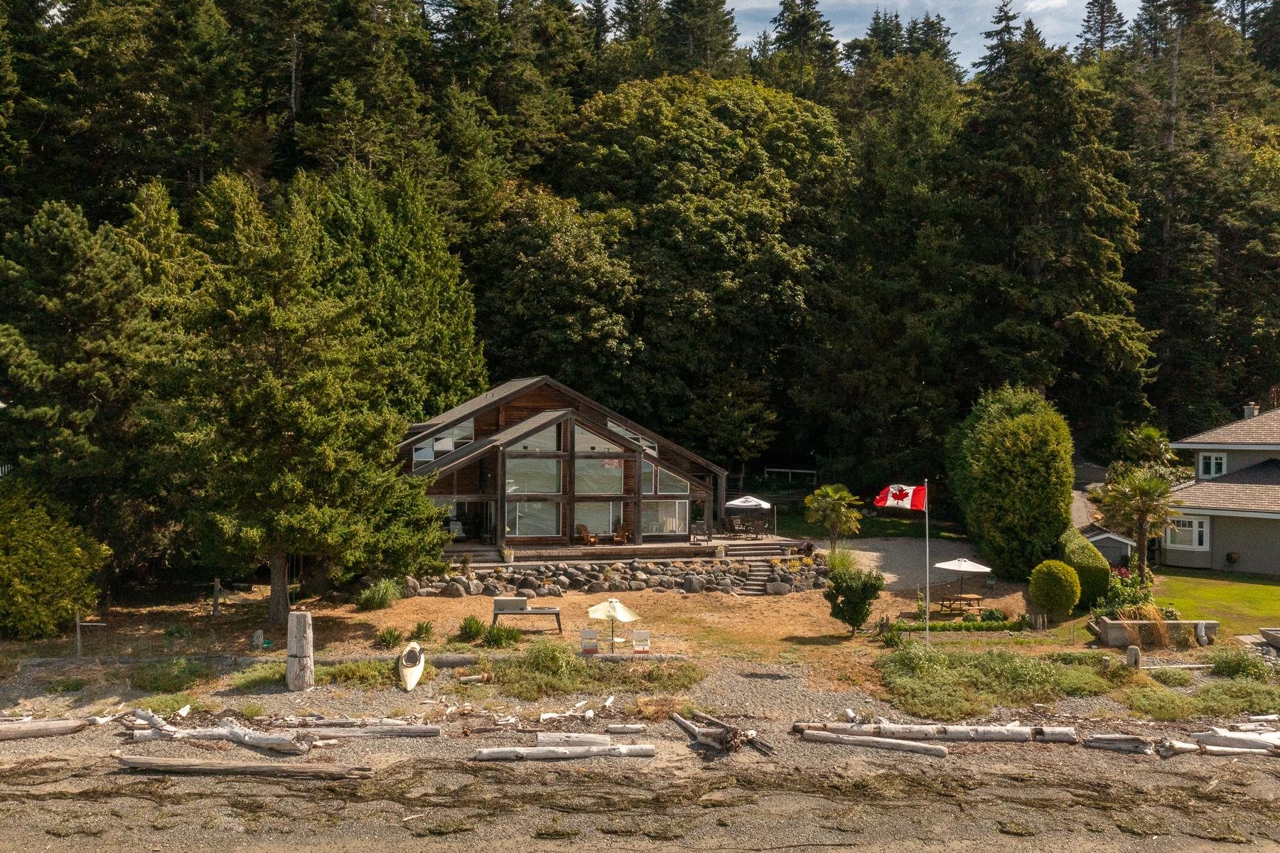 598 Tsawwassen Beach Road, Delta, BC, V4M 4C7