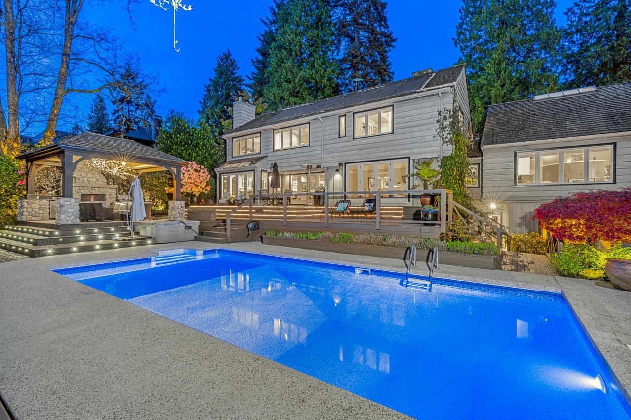 871 Sinclair Street, West Vancouver, BC, V7V 3W1
