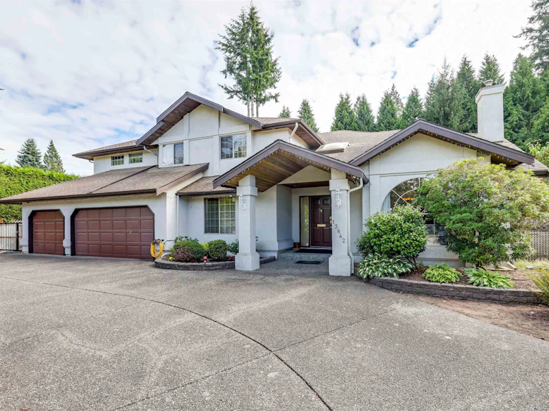 13842 20th Avenue, Surrey BC V4A 1Z9