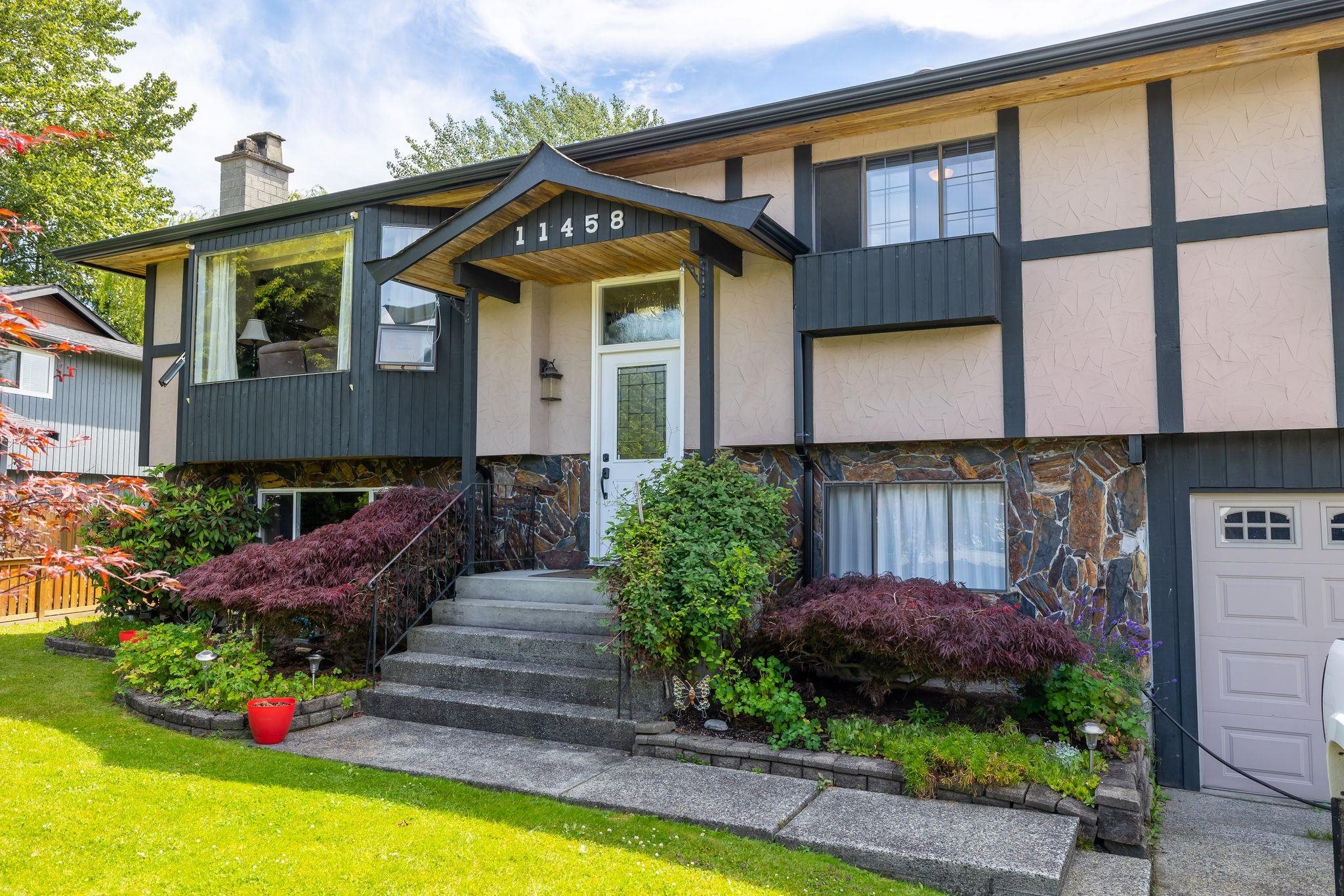 11458 Wildwood Crescent, Pitt Meadows, BC, V3Y 1N1