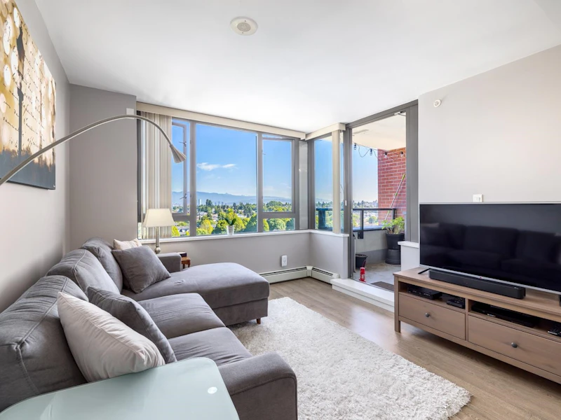 1108 - 2689 Kingsway Street, Vancouver BC V5R 0C3