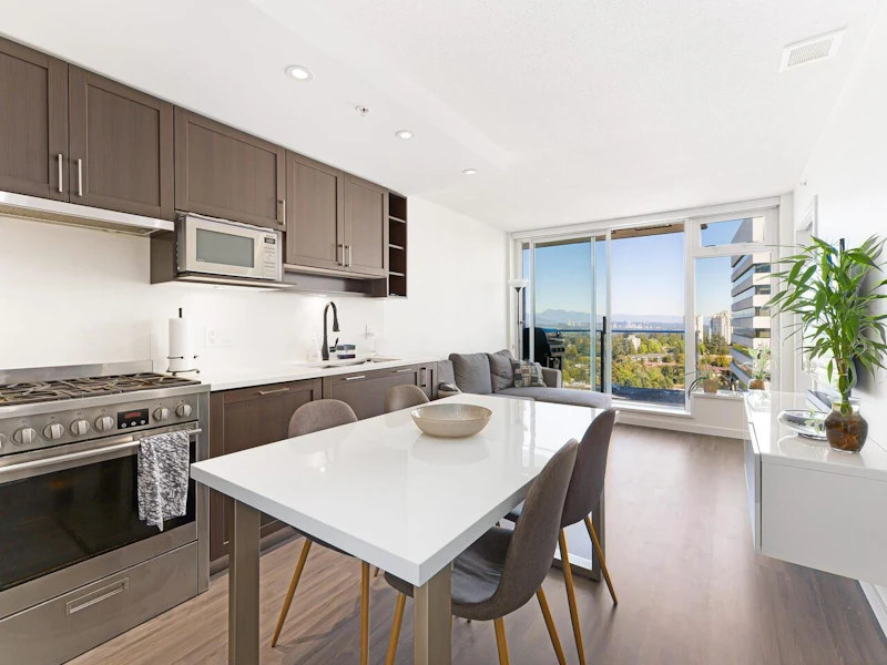 2706 - 5665 Boundary Road, Vancouver BC V5R 2P9