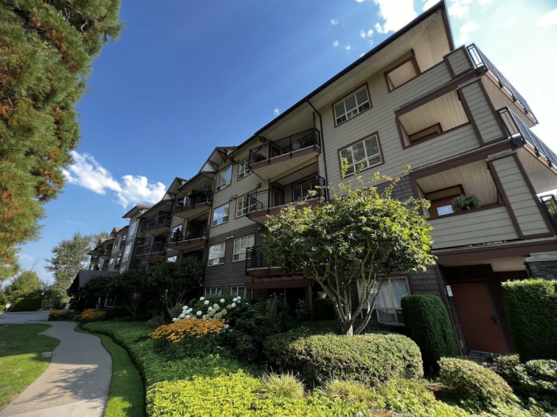 205 - 16068 83rd Avenue, Surrey BC V4N 0N2
