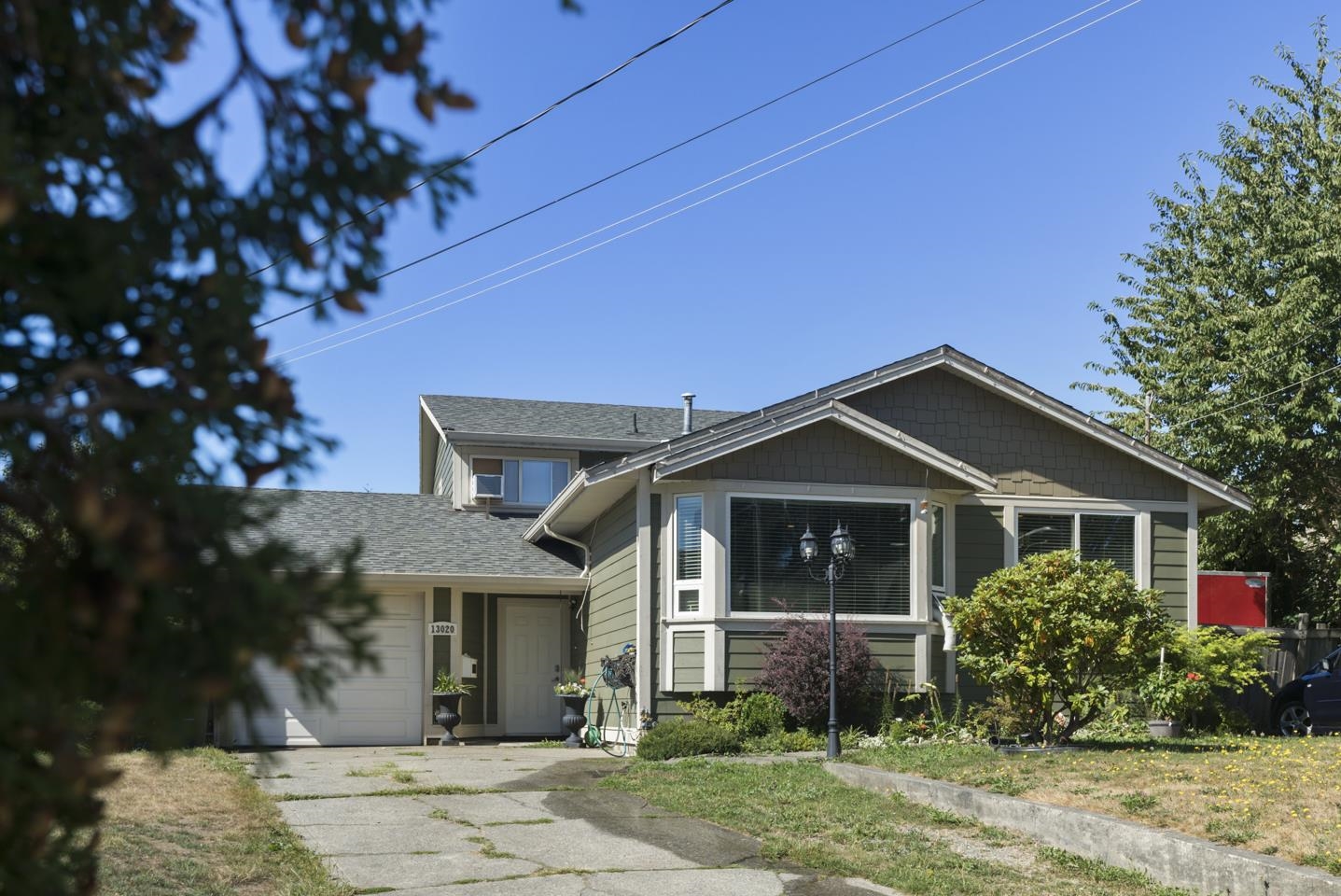 13020 95 Avenue, Surrey, BC, V3V 1P3
