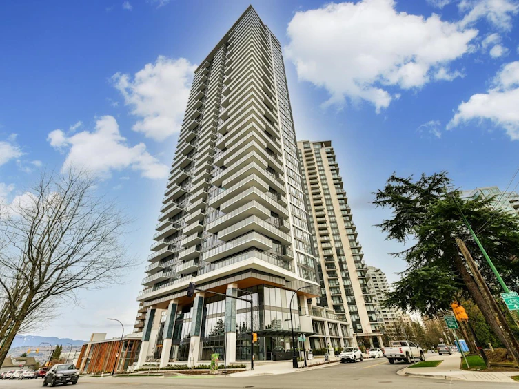 2405-4711 Hazel Street, Burnaby, BC, V5H 0J9