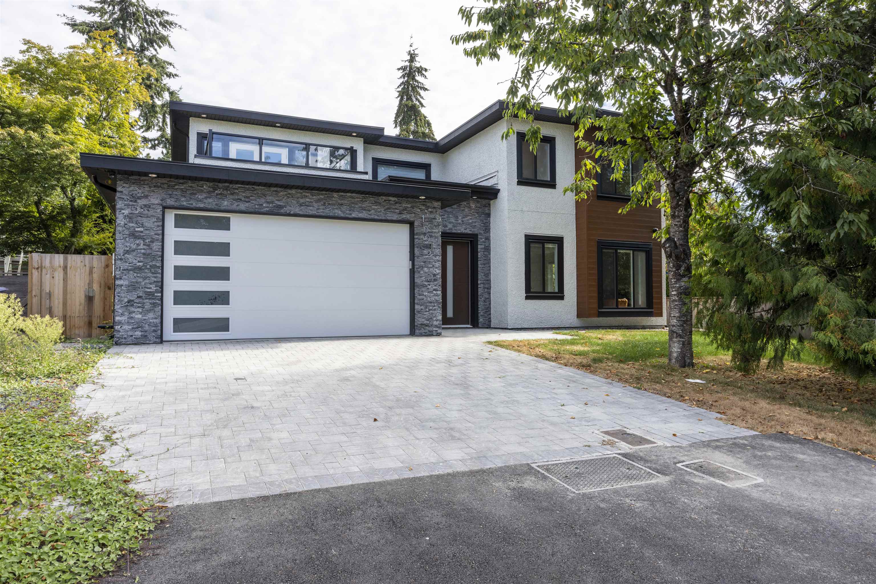 10012 Park Drive, Surrey, BC, V3V 3A6