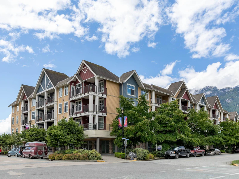 321 - 1336 Main Street, Squamish BC V8B 0R2