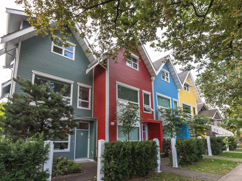 9 - 1328 E 23rd Avenue, Vancouver BC