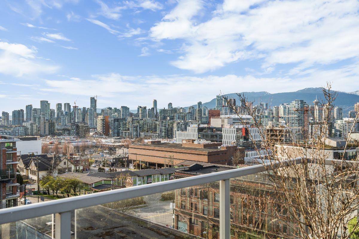 PH5-250 E 6th Avenue, Vancouver, BC, V5T 0B7