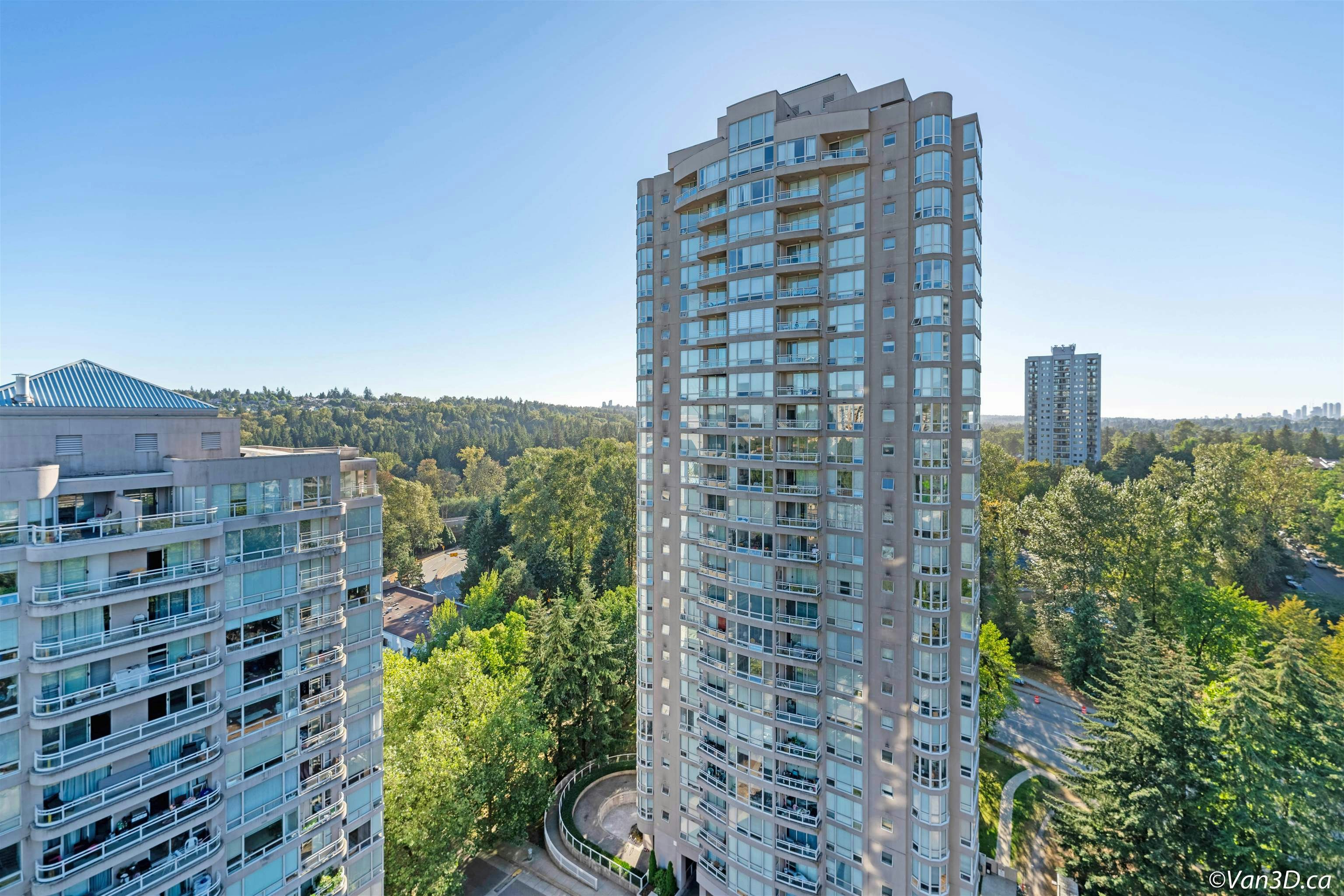 1702-9633 Manchester Drive, Burnaby, BC, V3N 4Y9