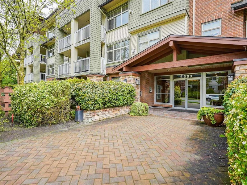 401 - 6500 194th Street, Surrey BC V4N 5X4