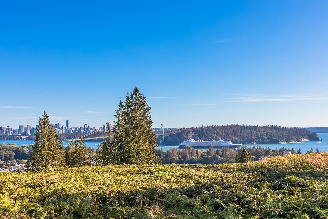878 Anderson Crescent, West Vancouver, BC, V7T 1S7