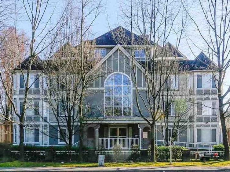 302-13226 104 Avenue, Surrey, BC, V3T 1V1