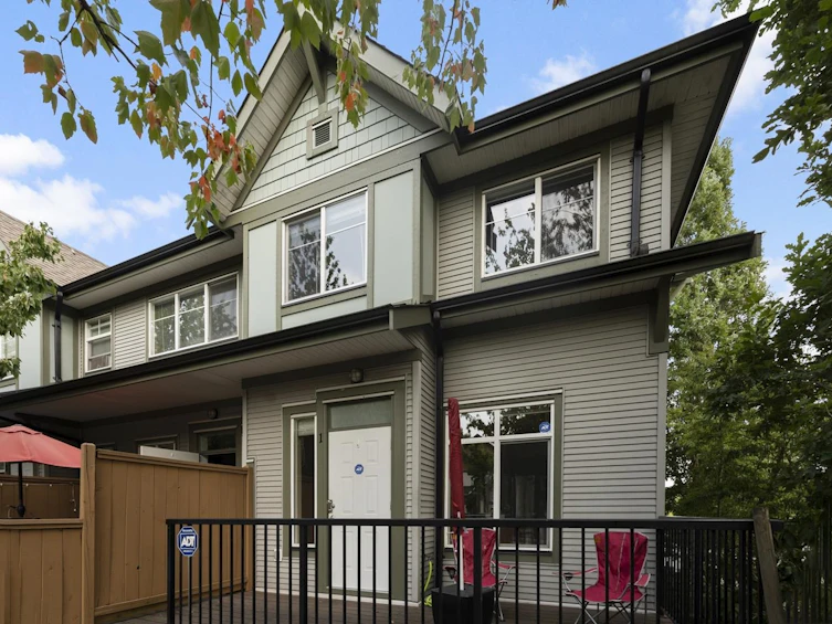 1-8726 159 Street, Surrey, BC, V4N 0A8