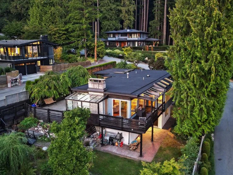 4107 St. Mary's Avenue, North Vancouver, BC, V7N 1Y6