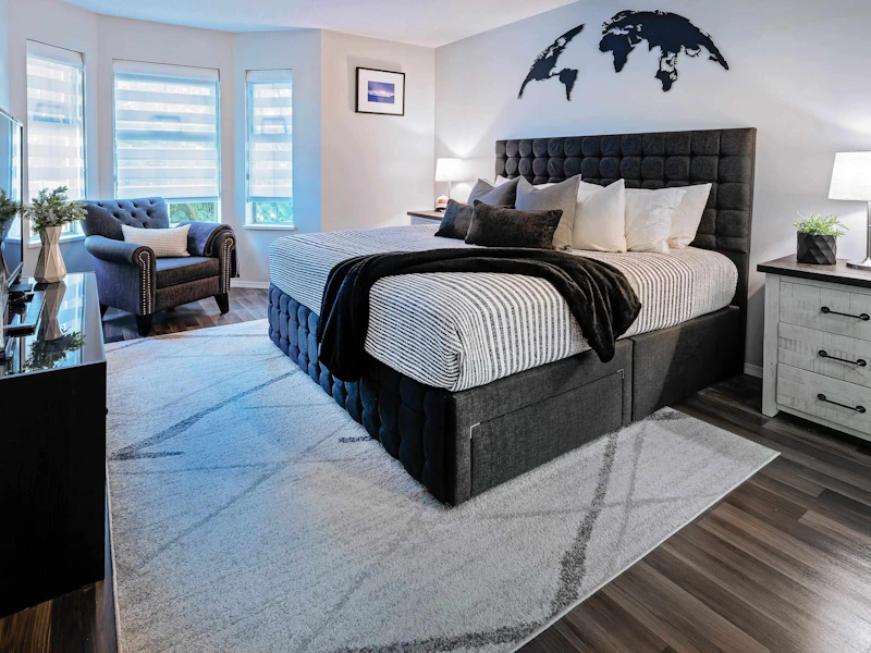 203 - 10721 139th Street, Surrey BC V3T 4L8