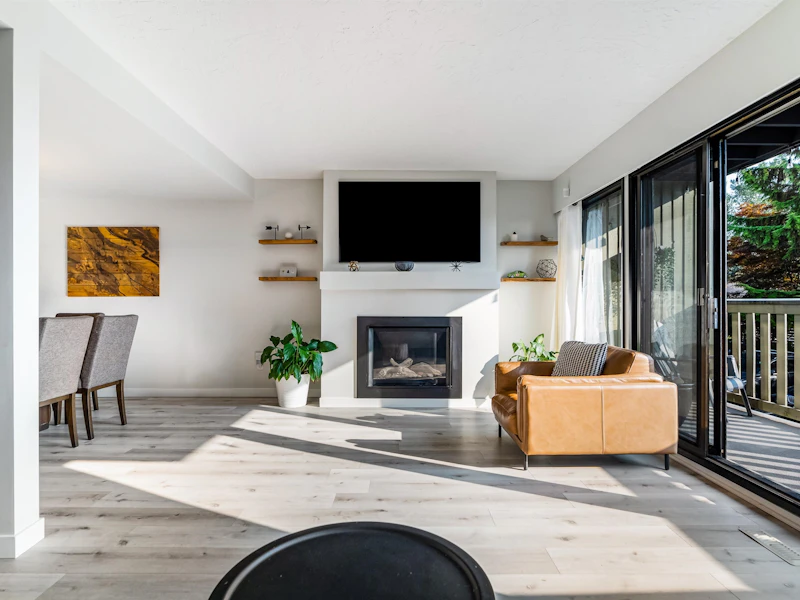 1022 Lillooet Road, North Vancouver BC V7J 2H8