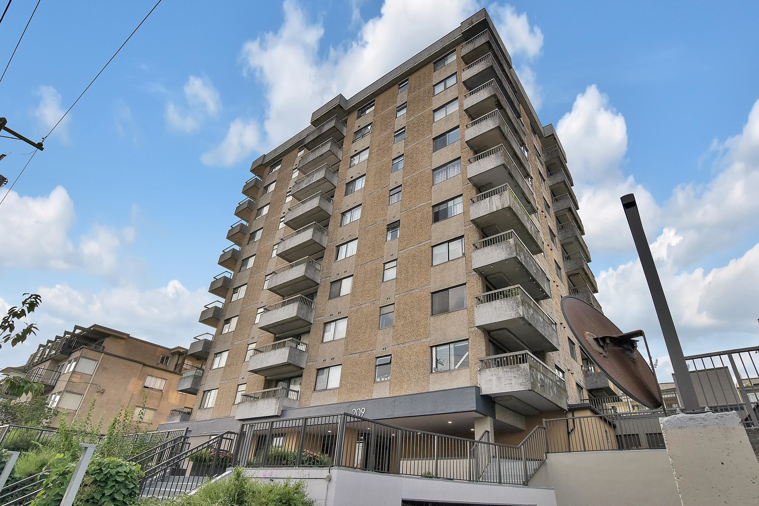 205-209 Carnarvon Street, New Westminster, BC, V3L 1B7