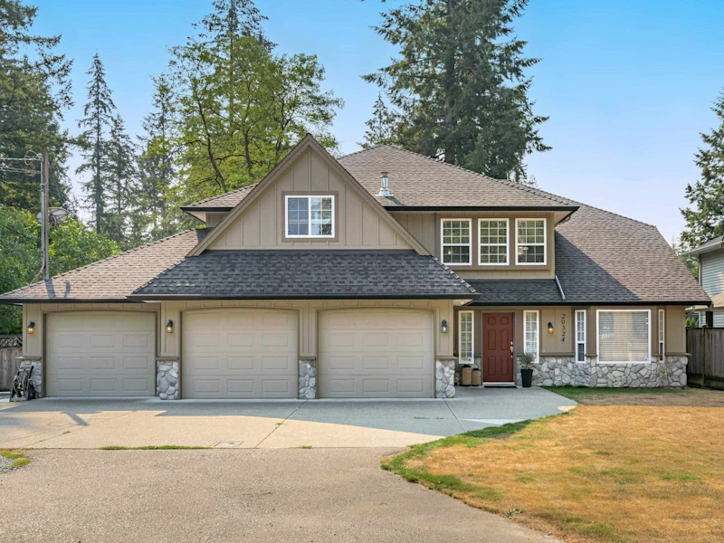 20324 42nd Avenue, Langley BC V3A 3A7