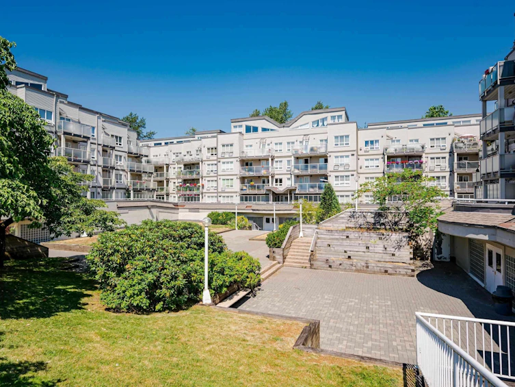 306-14399 103 Avenue, Surrey, BC, V3T 5V5