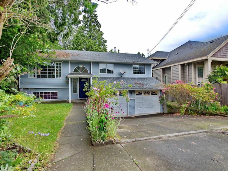 12231 100 Avenue, Surrey, BC, V3V 2W9