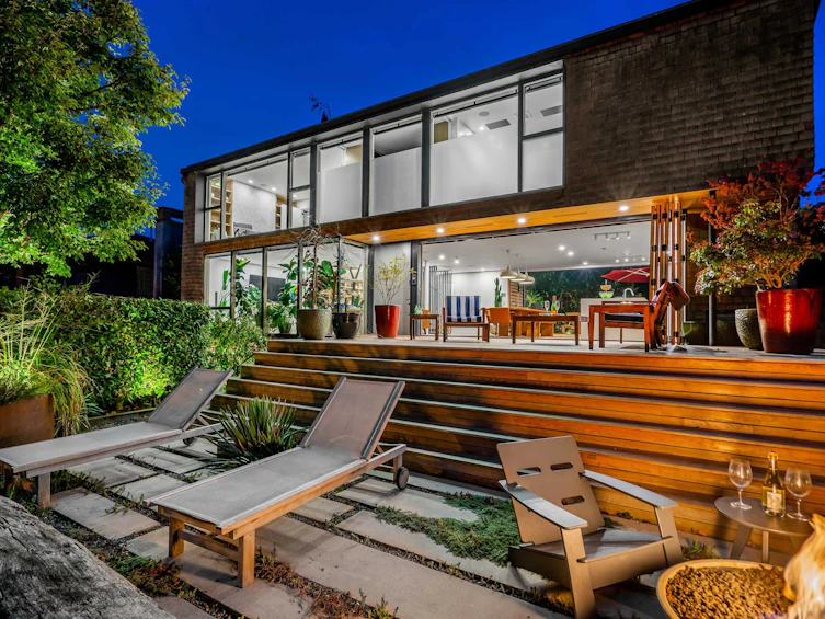 4548 NW Marine Drive, Vancouver, BC, V6R 1B8