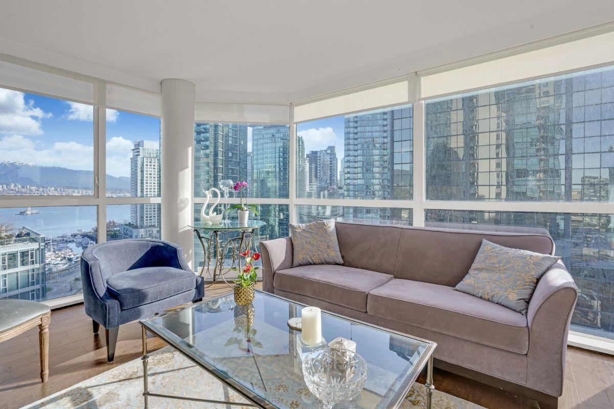 1004-1415 W Georgia Street, Vancouver, BC, V6G 3C8
