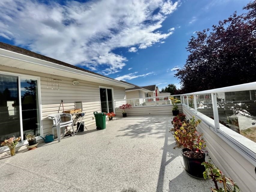 10-5630 Trail Avenue, Sechelt, BC, V7Z 0H9