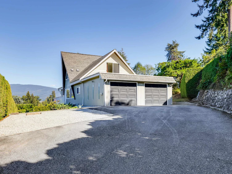 3365 Viewmount Drive, Port Moody, BC, V3H 2L9