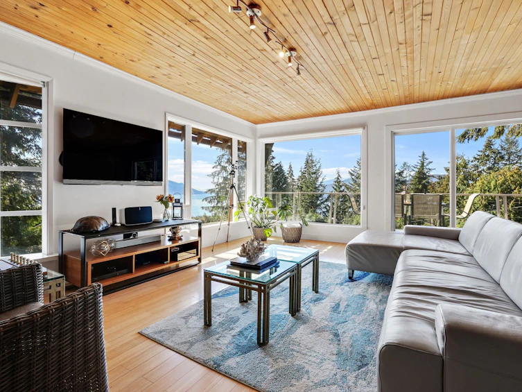 325 Bayview Place, West Vancouver, BC, V0N 2E0