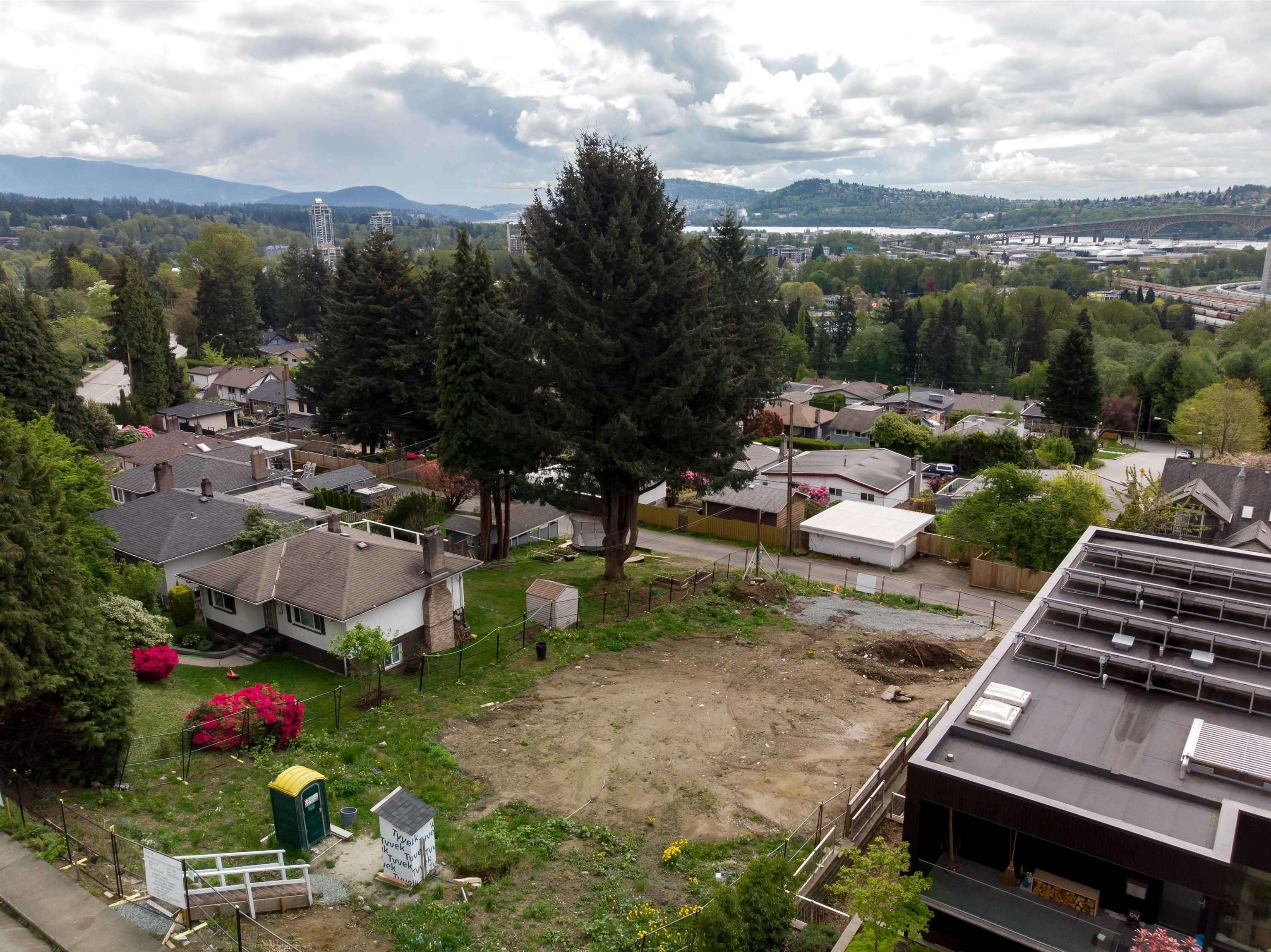 973 Adderley Street, North Vancouver, BC, V7L 1T2