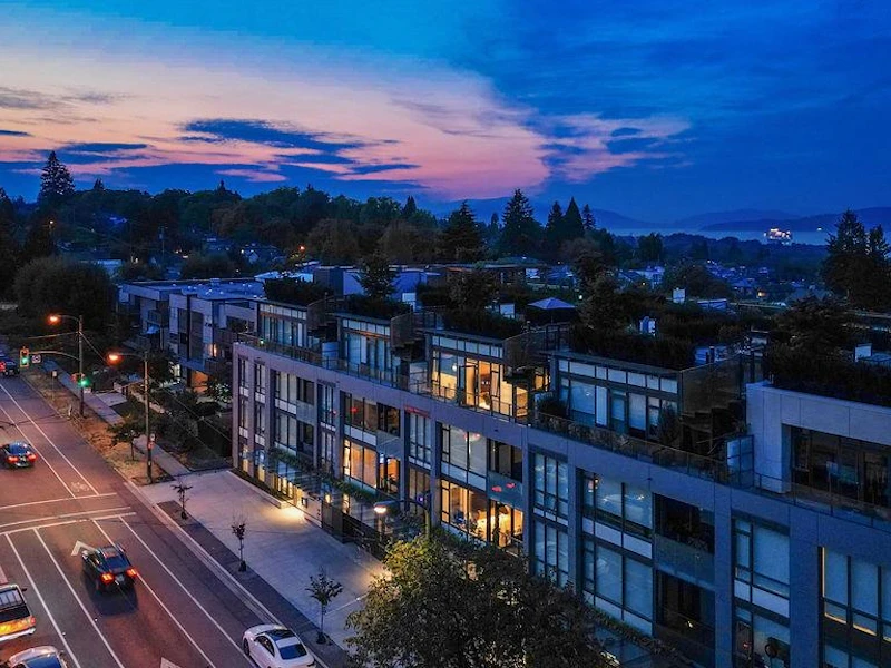 209 - 3639 W 16th Avenue, Vancouver BC