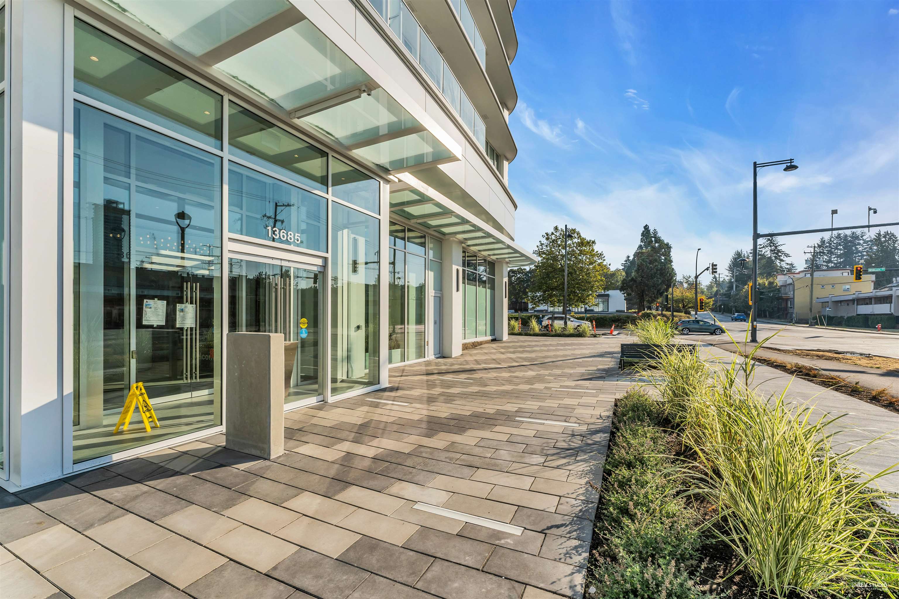 1011-13685 102 Avenue, Surrey, BC, V3T 1N7