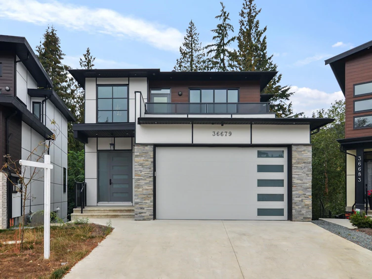 36679 Carl Creek Crescent, Abbotsford, BC, V3G 0H4