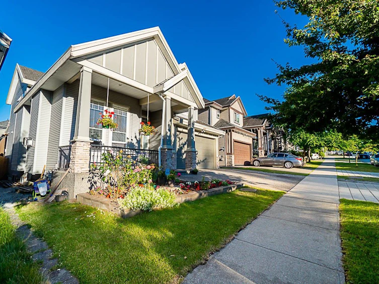 7688 146 Street, Surrey, BC, V3S 2T6