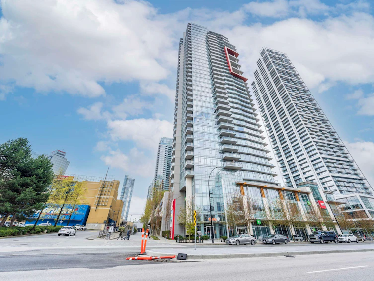 910-4688 Kingsway, Burnaby, BC, V5H 0E9
